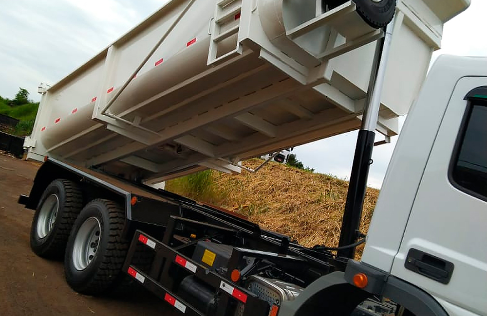 Caçamba Basculante Modelo MH 12m³